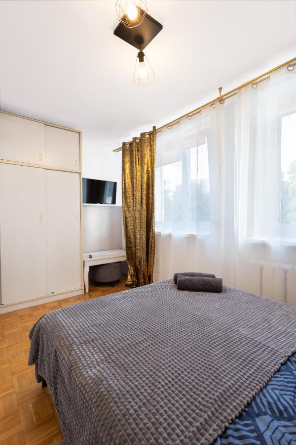 Clicktheflat Bellottiego Apart Rooms ワルシャワ エクステリア 写真